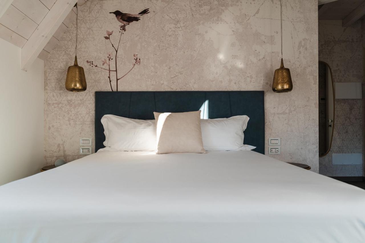 Luxury Suites Rocopom - Lake Front Malgrate Exterior foto